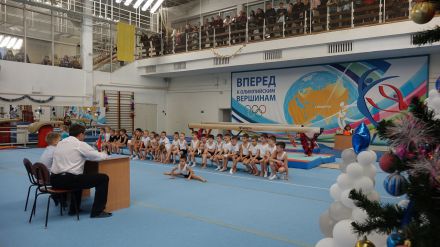 Первенство по спортивной гимнастике на призы Деда Мороза в Тольятти